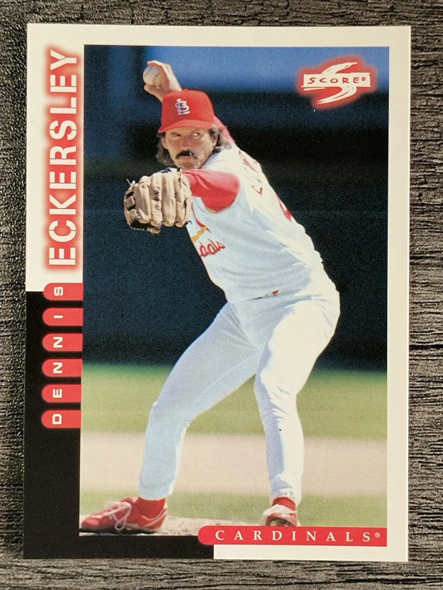 1998 Score #31 Dennis Eckersley