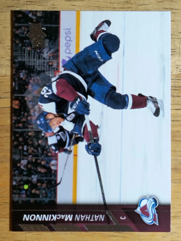 2015-16 Upper Deck #302 Nathan MacKinnon