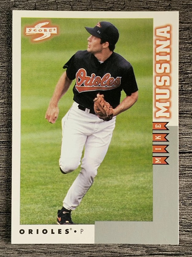 1998 Score Rookie Traded #24 Mike Mussina