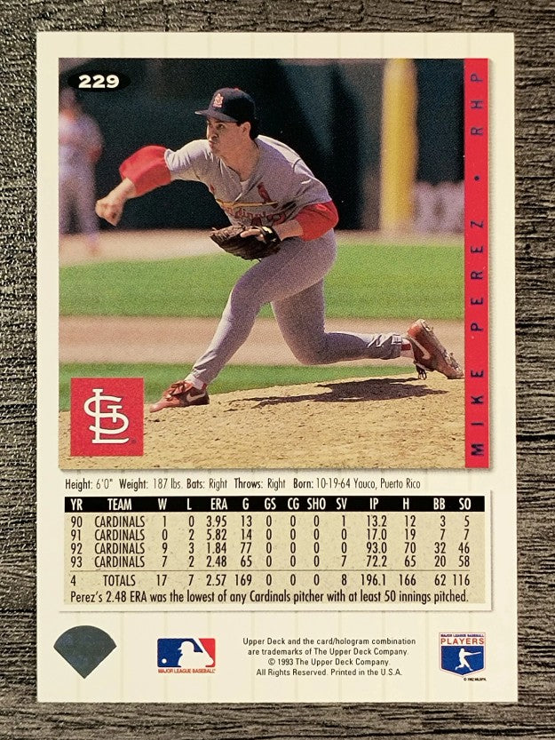 1994 Collector's Choice #229 Mike Perez