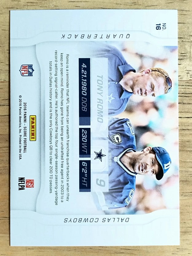 2016 Score Sidelines Gold #16 Tony Romo