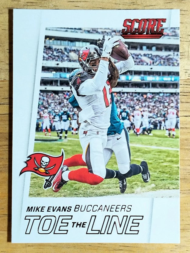 2016 Score Toe the Line #5 Mike Evans
