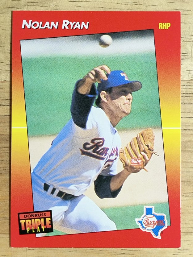 1992 Triple Play #22 Nolan Ryan