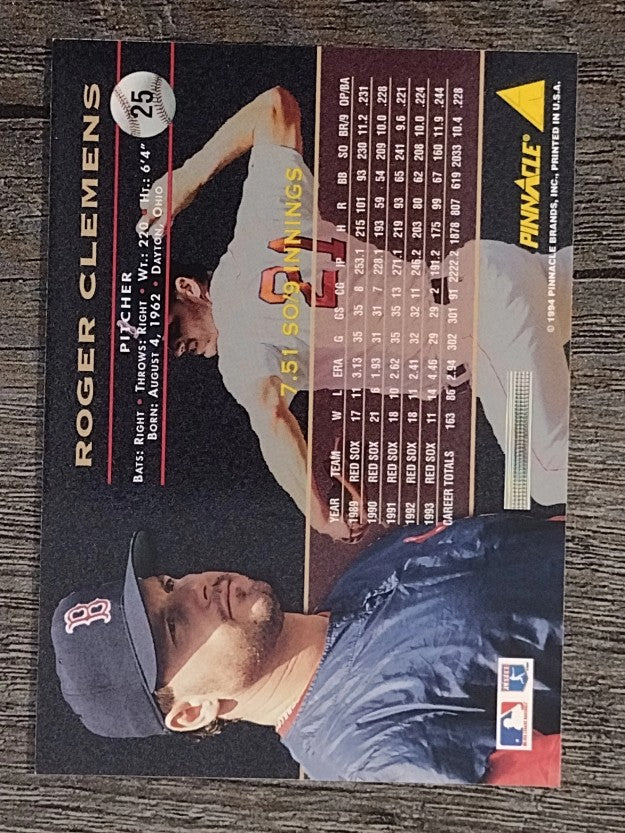 1994 Pinnacle #25 Roger Clemens