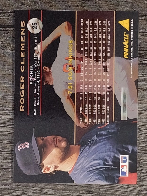 1994 Pinnacle #25 Roger Clemens