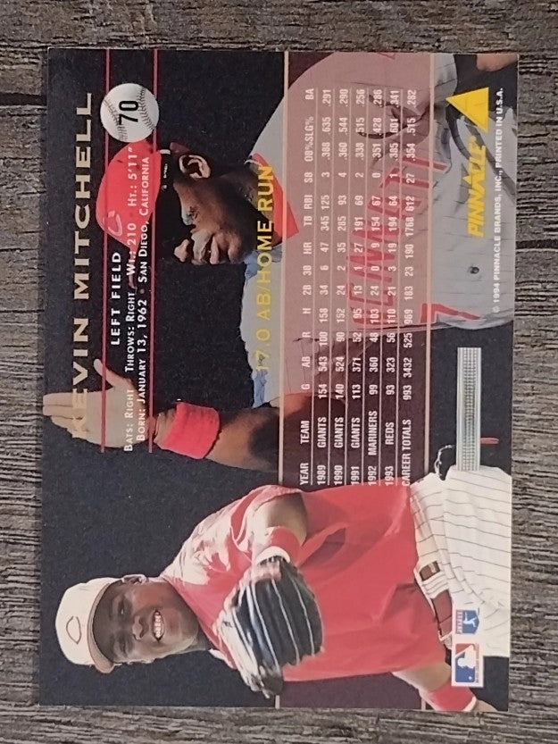 1994 Pinnacle #70 Kevin Mitchell