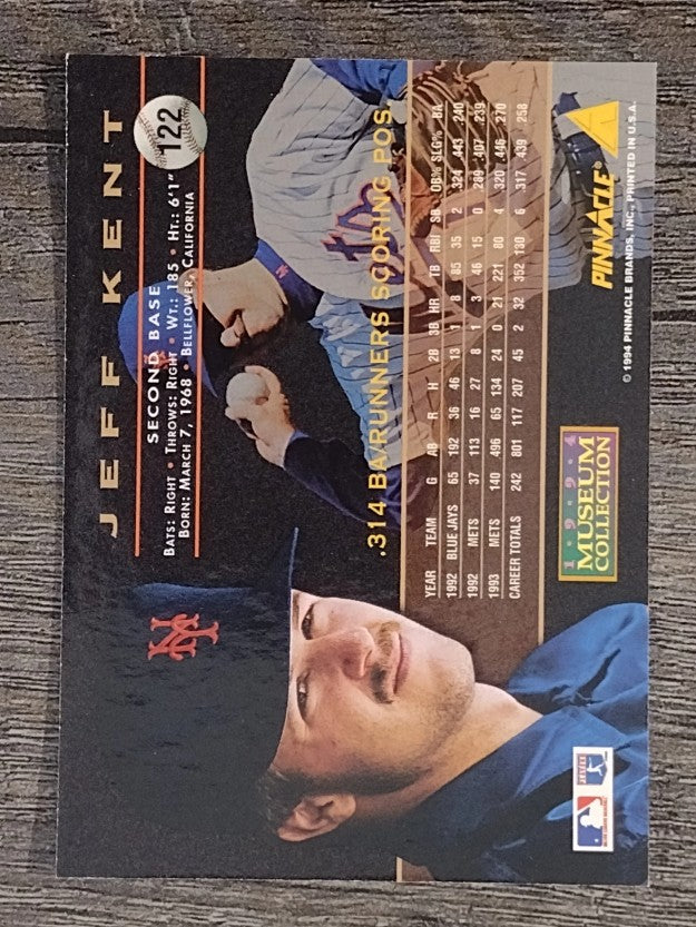 1994 Pinnacle Museum Collection #122 Jeff Kent (NM)