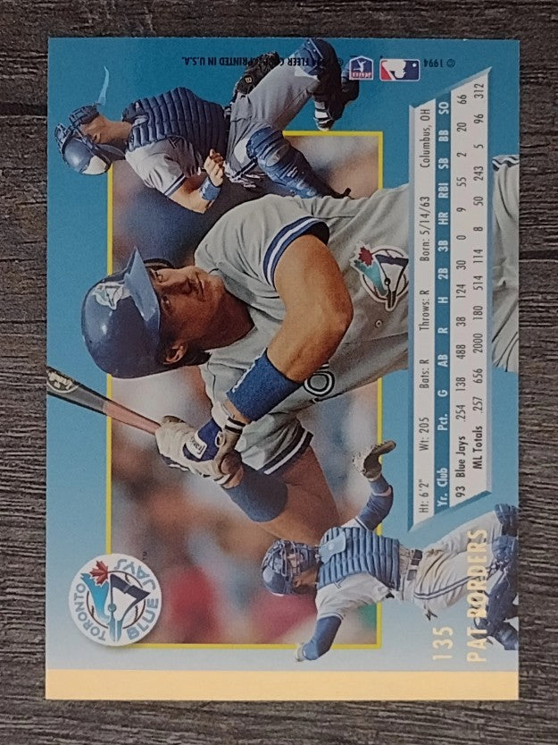 1994 Ultra #135 Pat Borders