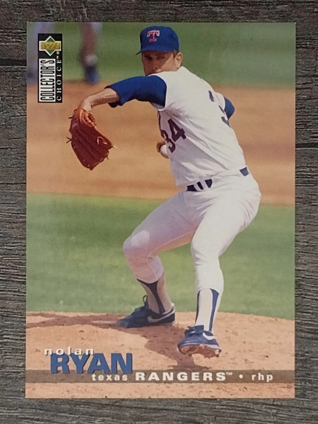 1995 Collector's Choice #46 Nolan Ryan