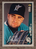 1996 Collector's Choice Silver Signature #553 Marc Valdes