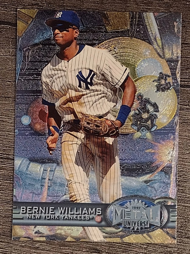 1997 Metal Universe #125 Bernie Williams