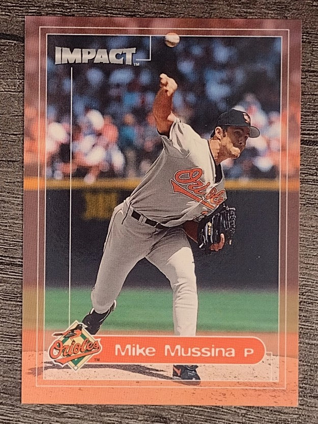 2000 Impact #74 Mike Mussina