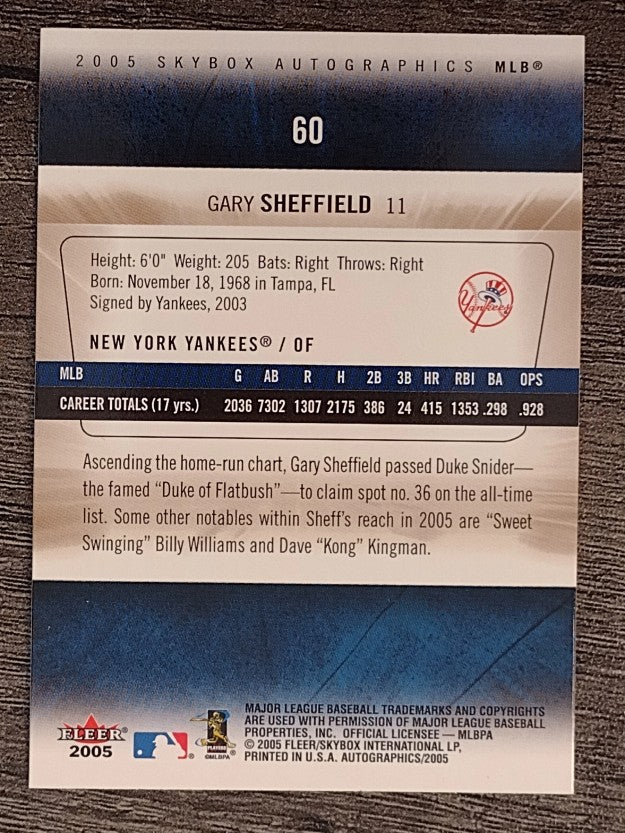 2005 SkyBox Autographics #60 Gary Sheffield