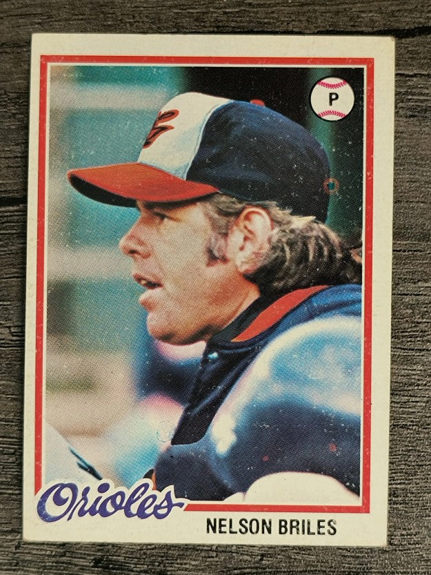 1978 Topps #717 Nelson Briles (VGEX)