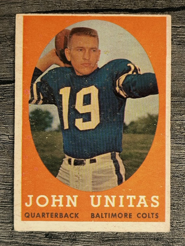 1958 Topps #22 Johnny Unitas (VG)
