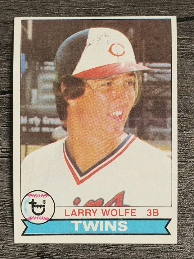 1979 Topps #137 Larry Wolfe RC (EX)