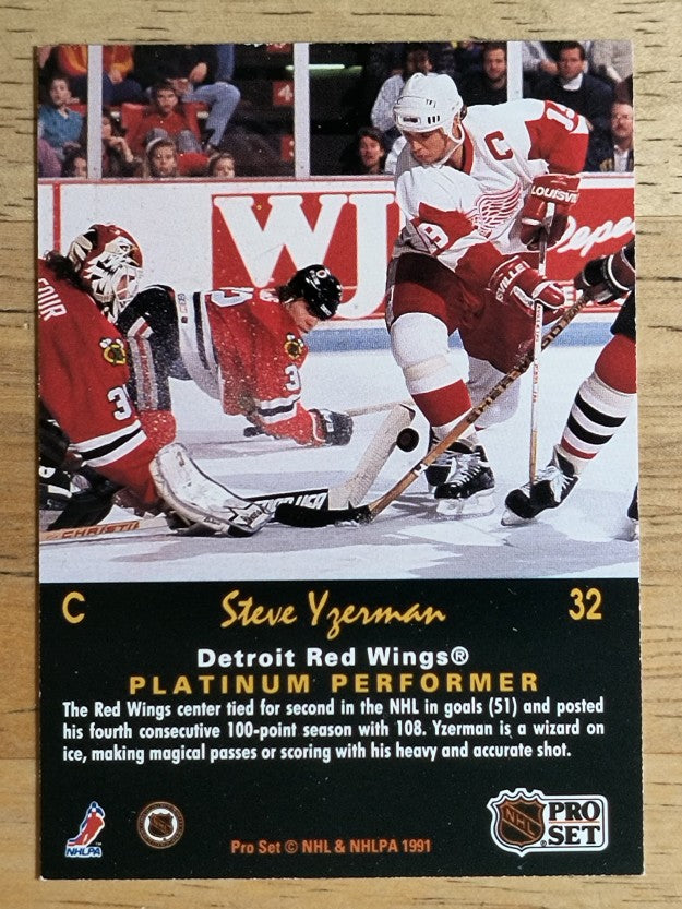 1991-92 Pro Set Platinum #32 Steve Yzerman