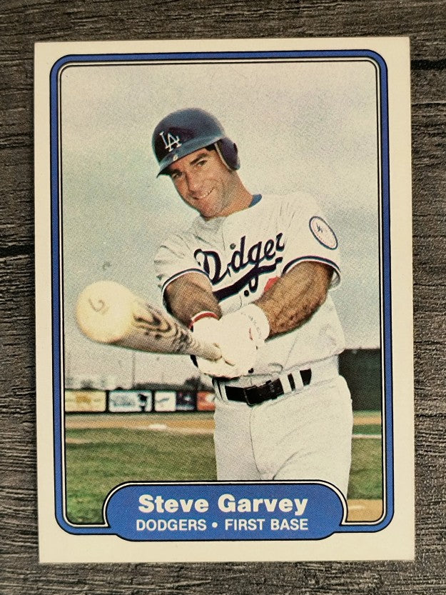 1982 Fleer #5 Steve Garvey
