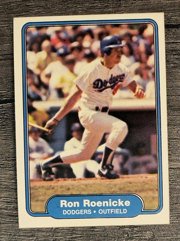 1982 Fleer #19 Ron Roenicke