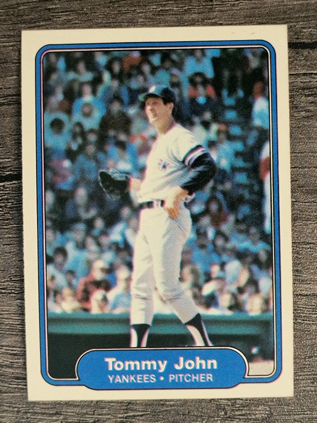 1982 Fleer #40 Tommy John