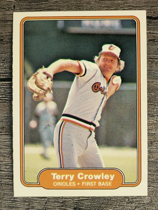 1982 Fleer #160 Terry Crowley