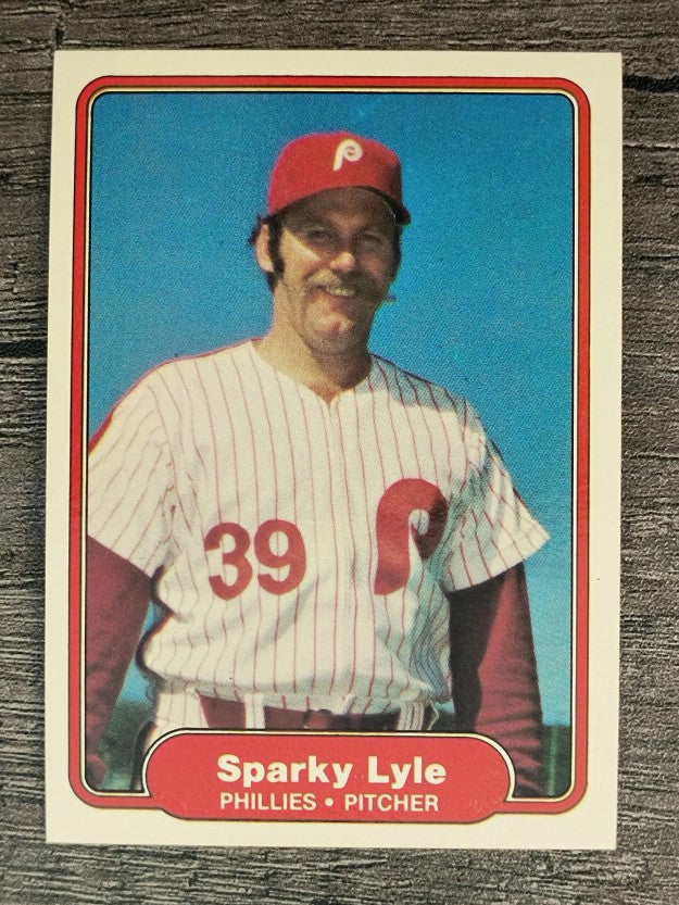 1982 Fleer #247 Sparky Lyle