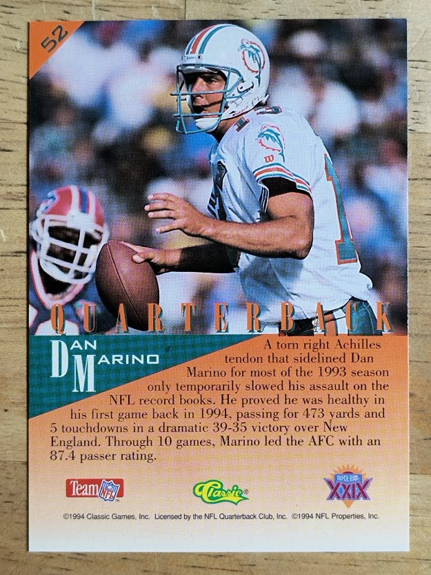 1995 Classic NFL Experience #52 Dan Marino