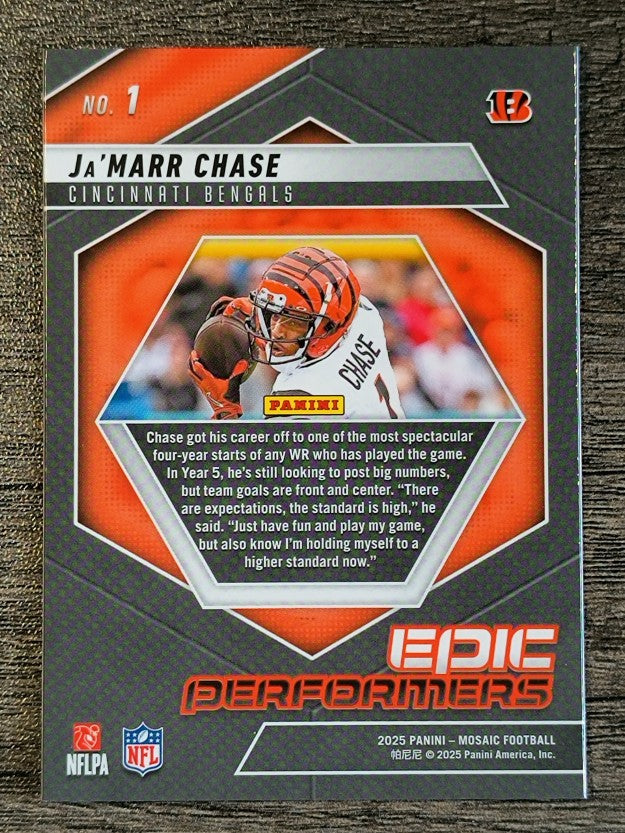 2025 Panini Mosaic Epic Performers #1 Ja'Marr Chase
