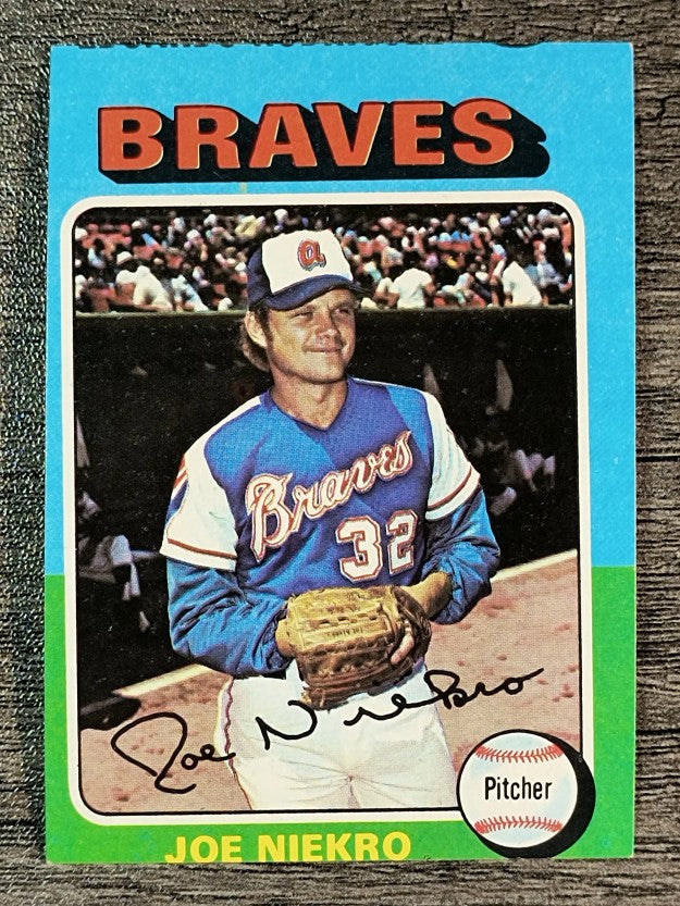 1975 Topps Mini #595 Joe Niekro (VGEX)