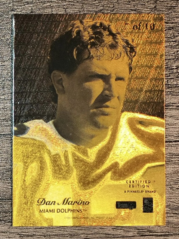 1995 Select Certified Gold Team #7 Dan Marino
