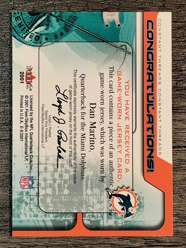2001 E-X Constant Threads #14 Dan Marino