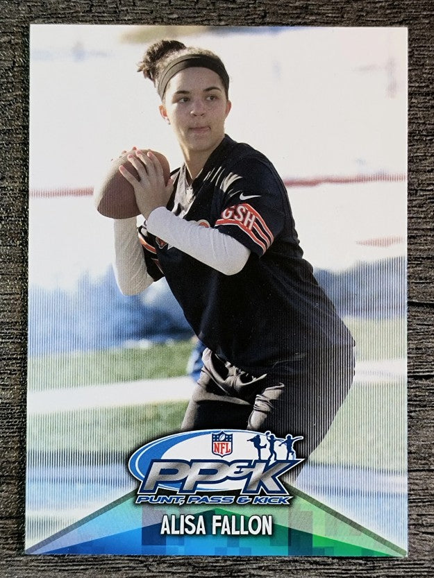 2014 Topps Punt Pass and Kick Champions #8 Alisa Fallon