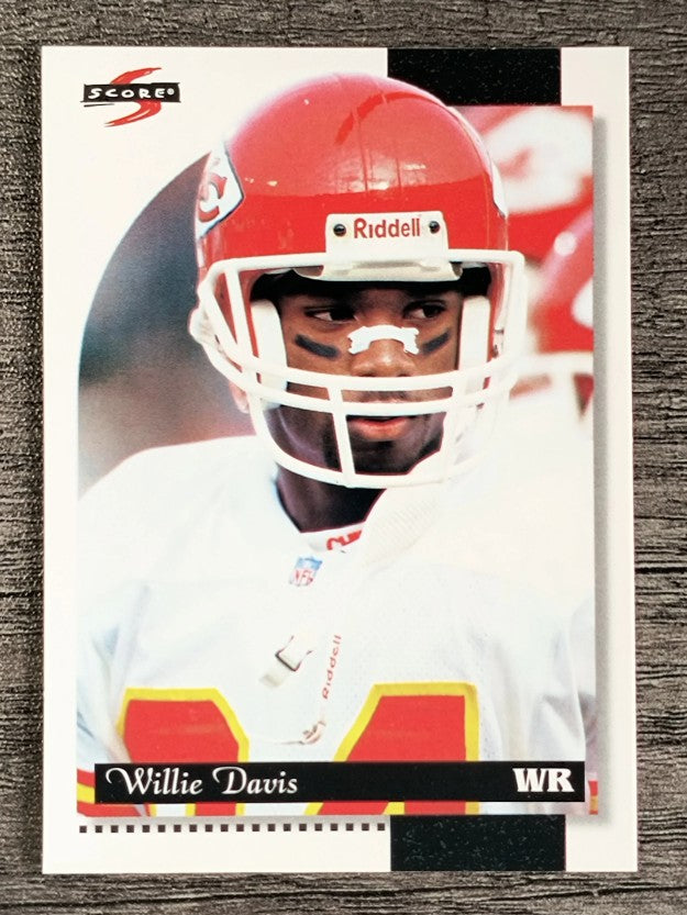 1996 Score #166 Willie Davis