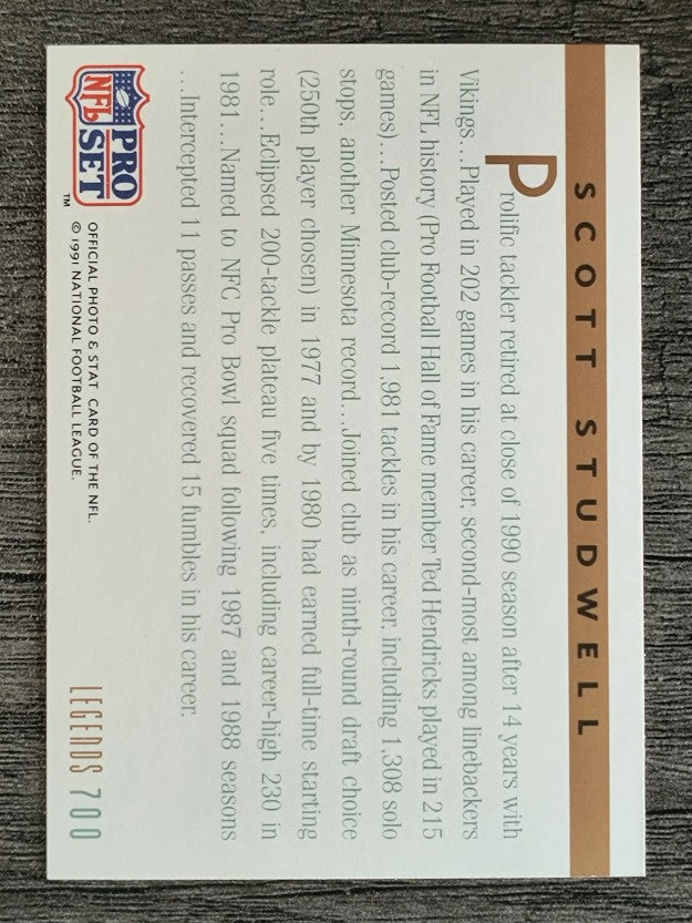 1991 Pro Set #700 Scott Studwell LEG