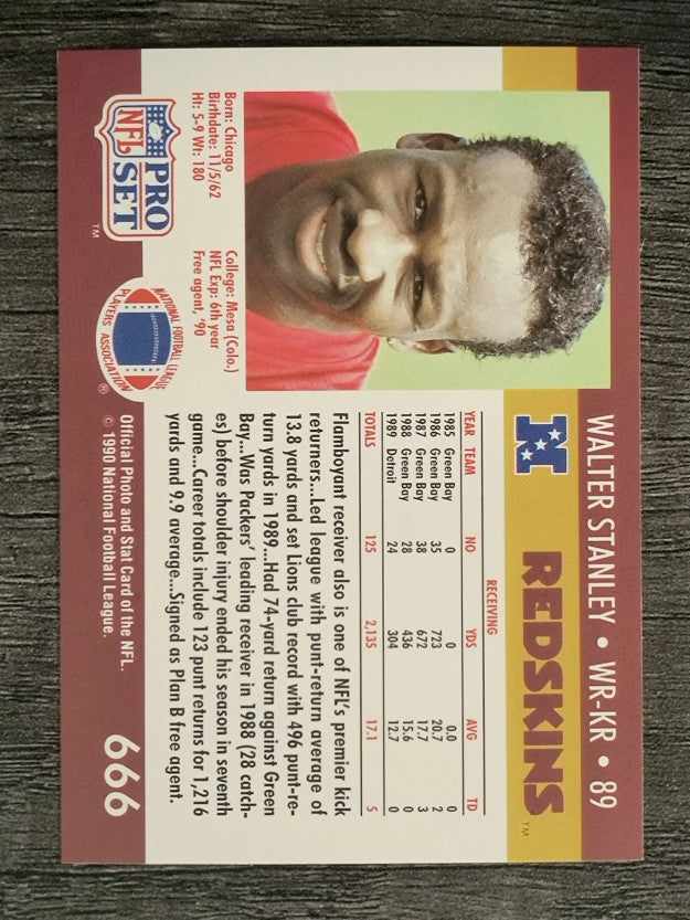 1990 Pro Set #666A Walter Stanley