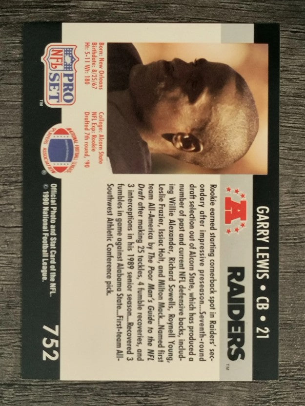 1990 Pro Set #752 Garry Lewis RC