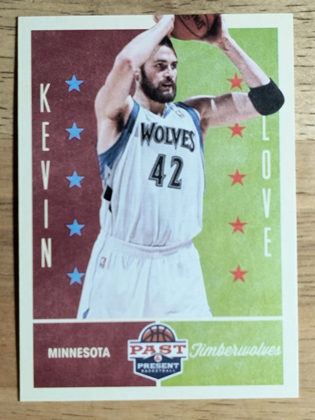 2012-13 Panini Past and Present #61 Kevin Love