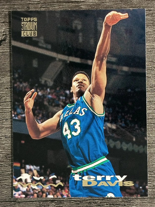 1993-94 Stadium Club #153 Terry Davis