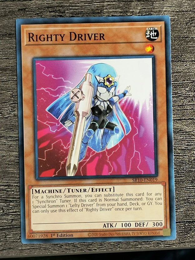 2020 Yu-Gi-Oh Structure Deck Mechanized Madness 1st Edition #19 Righty Driver C