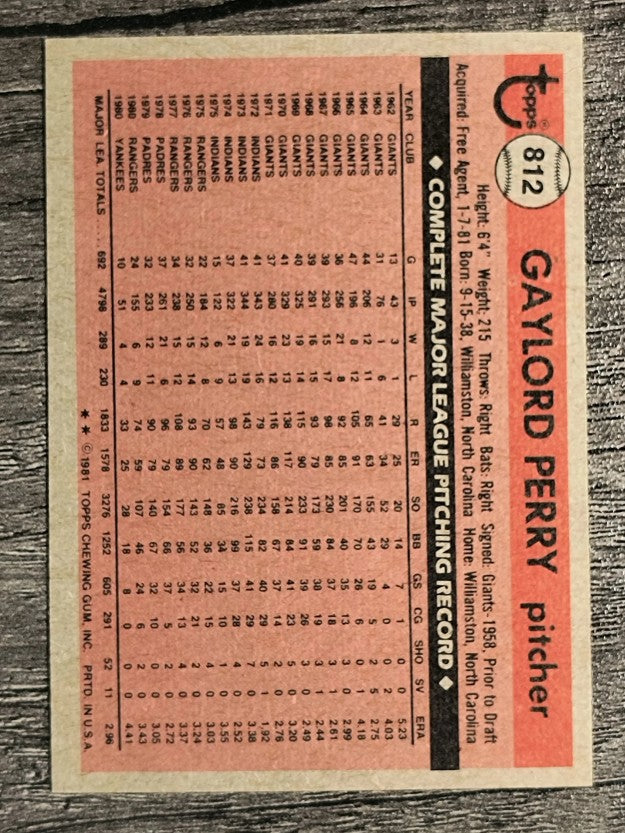 1981 Topps Traded #812 Gaylord Perry