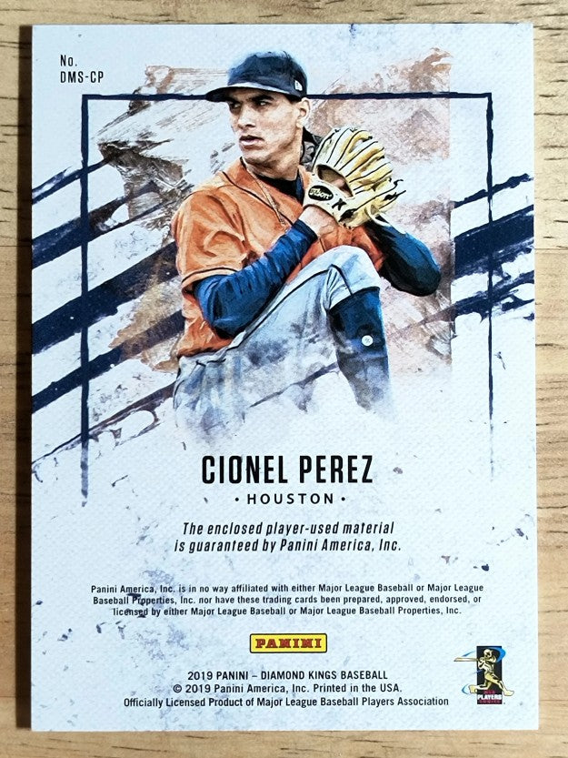 2019 Diamond Kings DK Materials #9 Cionel Perez