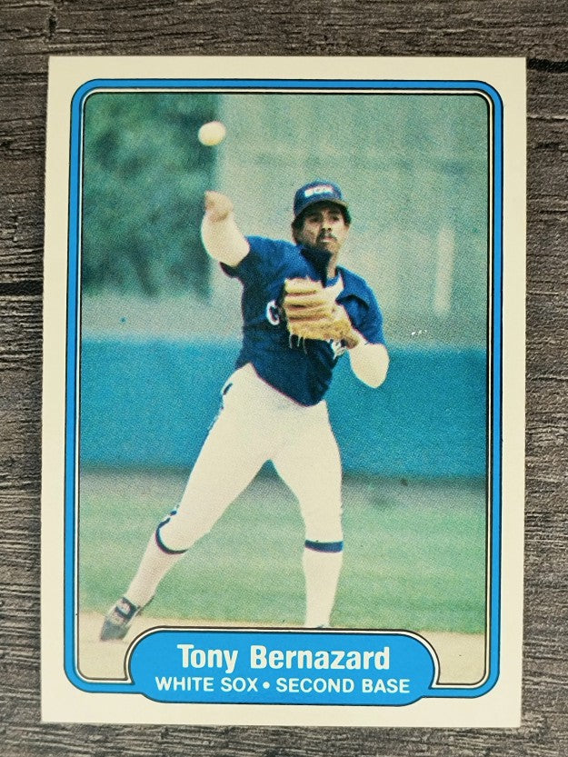 1982 Fleer #338 Tony Bernazard