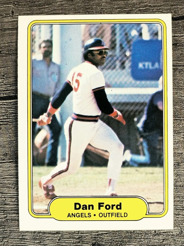 1982 Fleer #458 Dan Ford