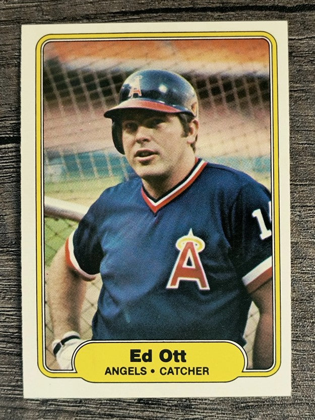 1982 Fleer #470 Ed Ott