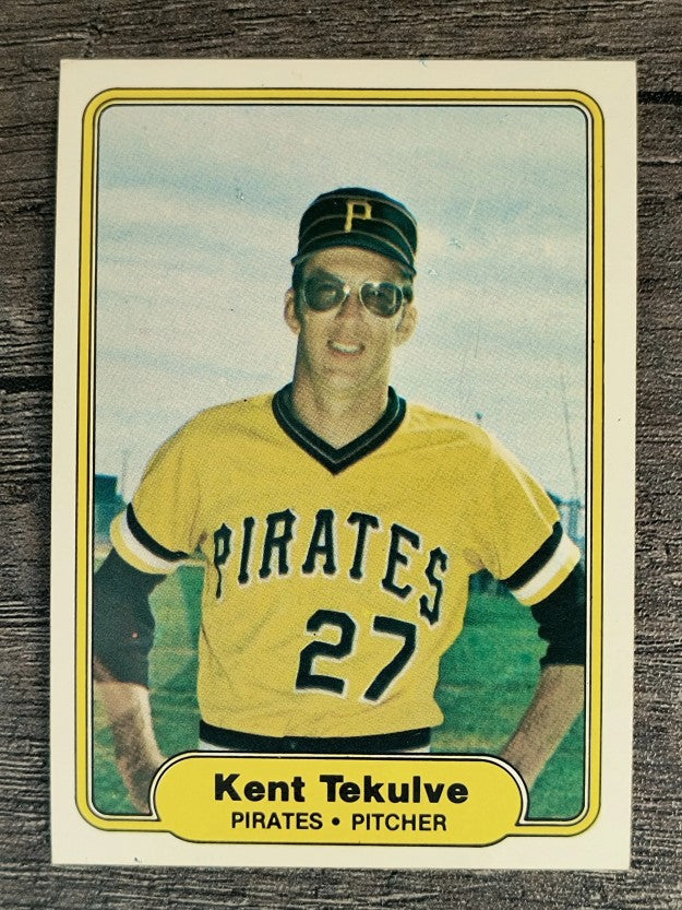 1982 Fleer #500 Kent Tekulve