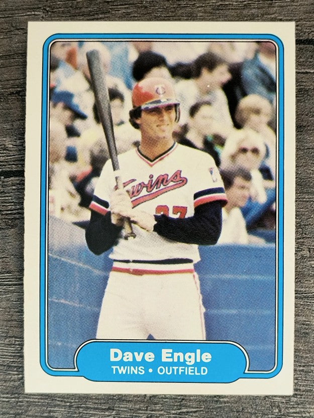 1982 Fleer #552 Dave Engle