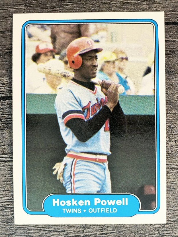 1982 Fleer #558 Hosken Powell
