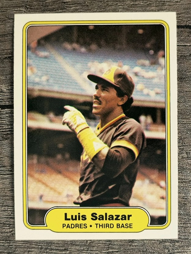 1982 Fleer #581 Luis Salazar
