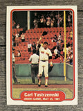 1982 Fleer #633 Carl Yastrzemski/3000th Game