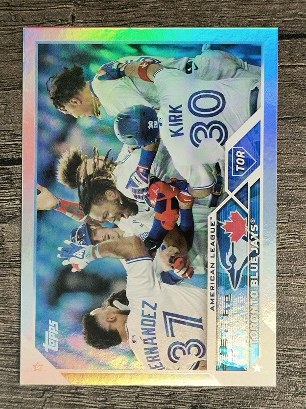 2023 Topps Rainbow Foil #84 Toronto Blue Jays
